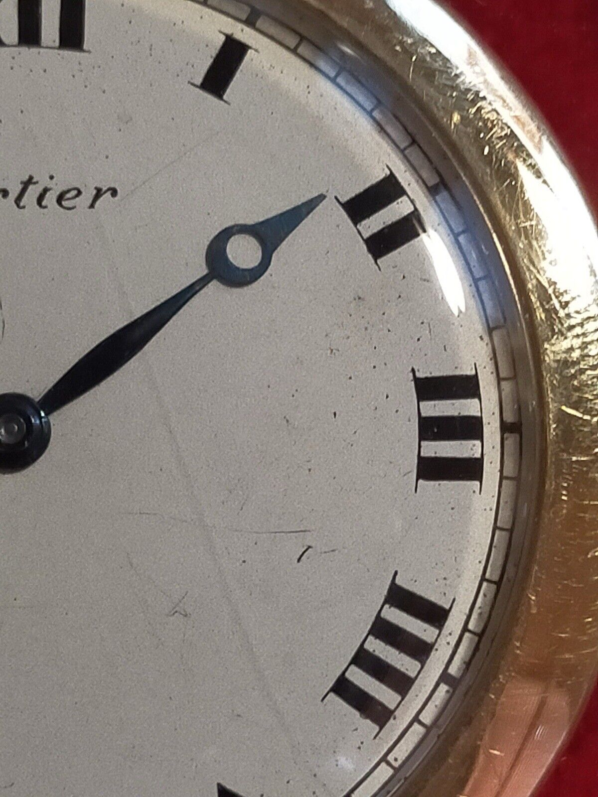 Cartier Pocket Watch Yellow Gold 1922 – Vintage luxury timepiece with classic elegance.