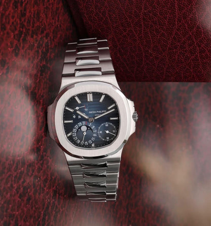 Patek Philippe Ref: 5712A from 2018, full set, new condition, unworn, with stainless steel case.