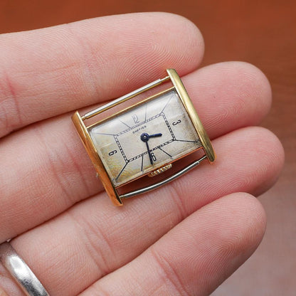 Cartier Dress watch in White gold. Circa: 1940.