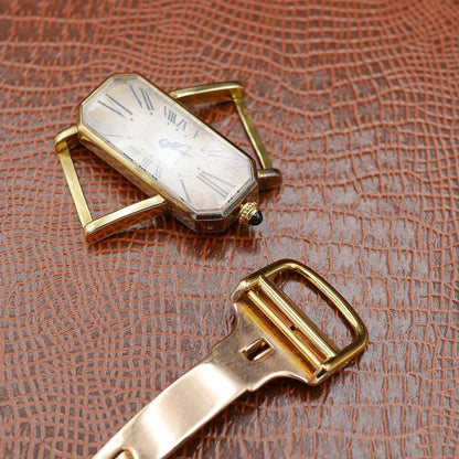 Cartier Driver watch in Yellow gold. Circa: 1930.