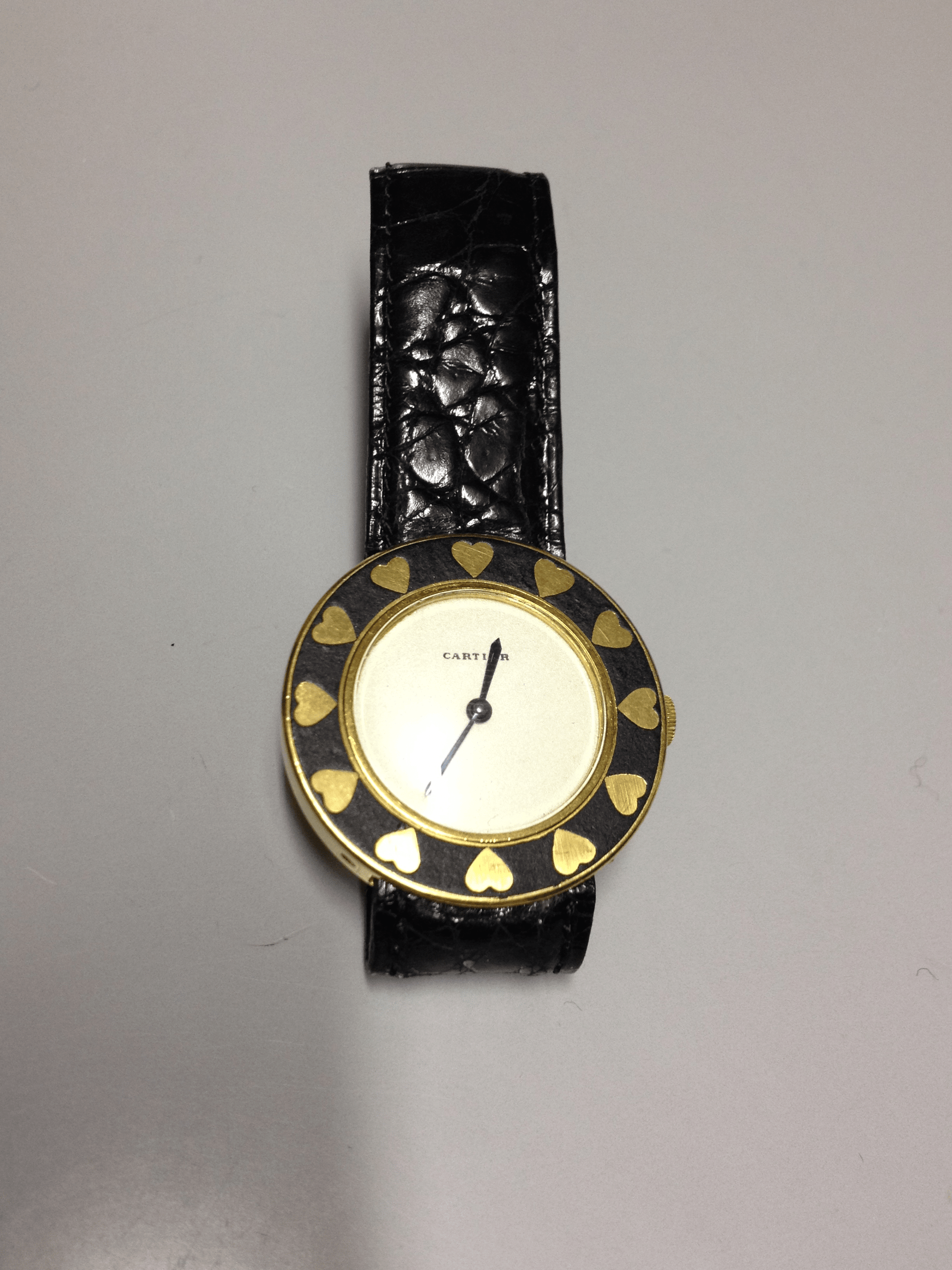 Cartier Retro Dress watch in Yellow gold. Circa: 1960.
