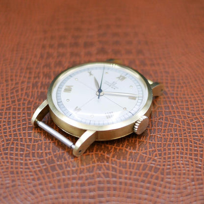 Omega Ref: OT2365 in Yellow gold. Circa:1946.