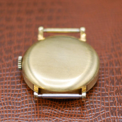 Omega Ref: OT2365 in Yellow gold. Circa:1946.