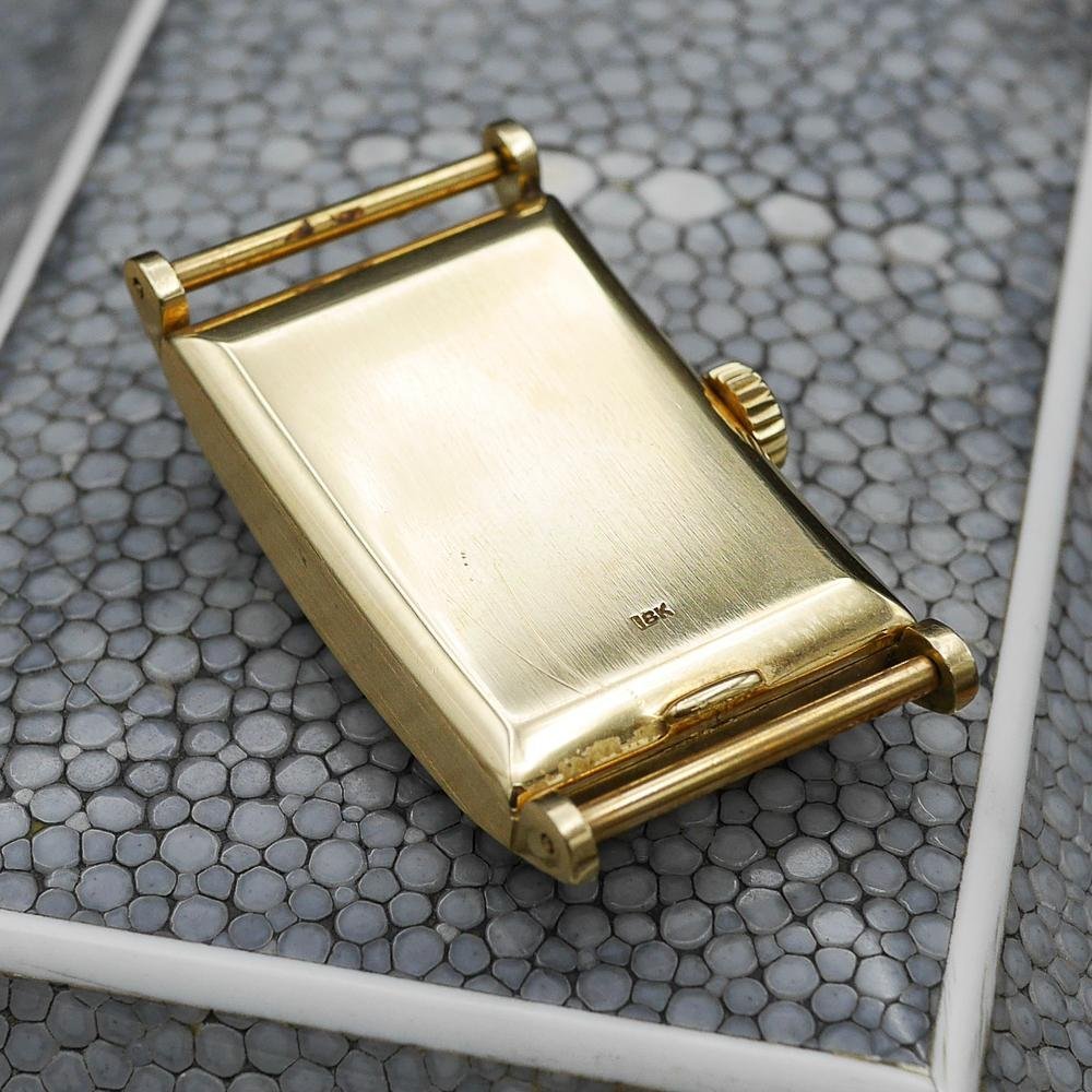 Patek Philippe Hour Glass Ref 2461 in Yellow Gold, Circa 1952.