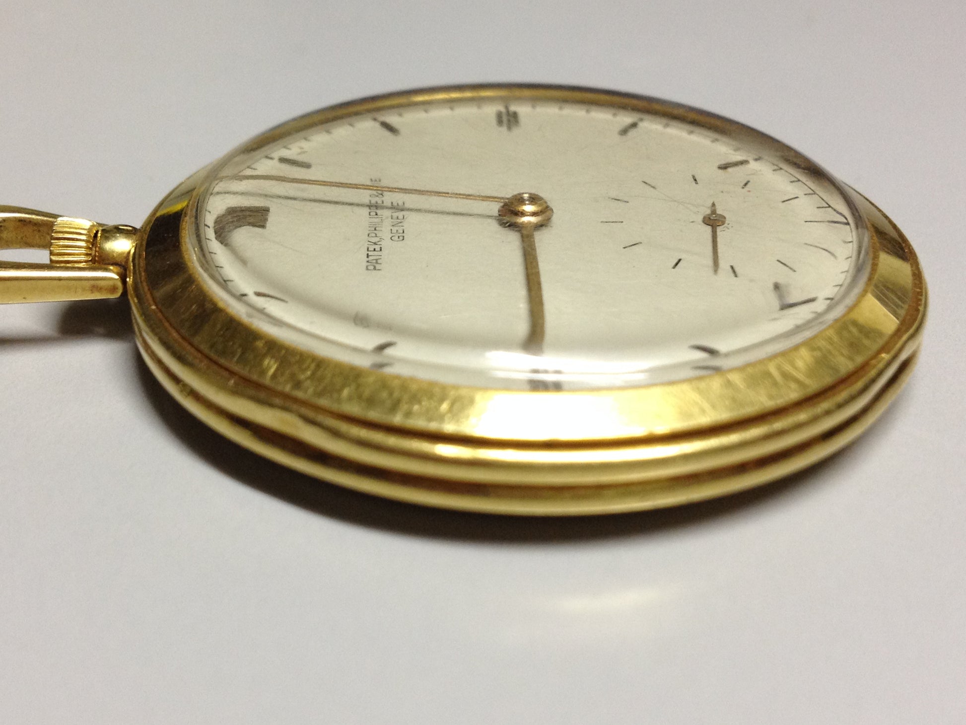 Vintage Patek Philippe pocket watch in yellow gold, circa 1940, featuring a small seconds subdial at 6 o’clock.